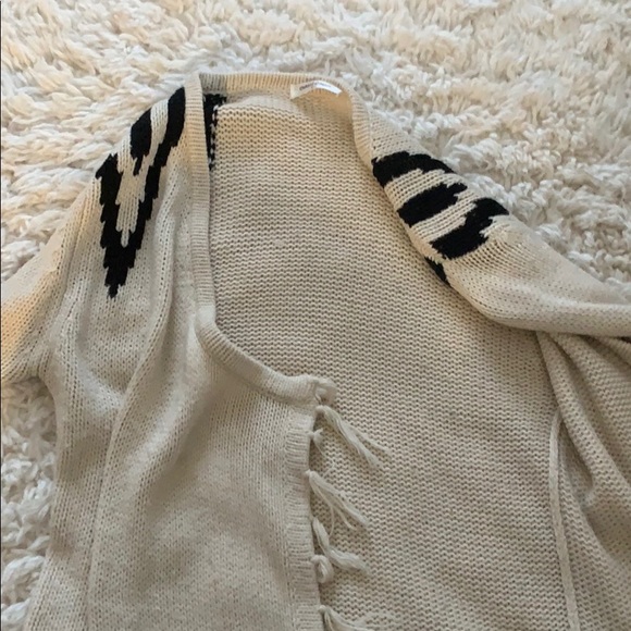 Sweater - Picture 2 of 3